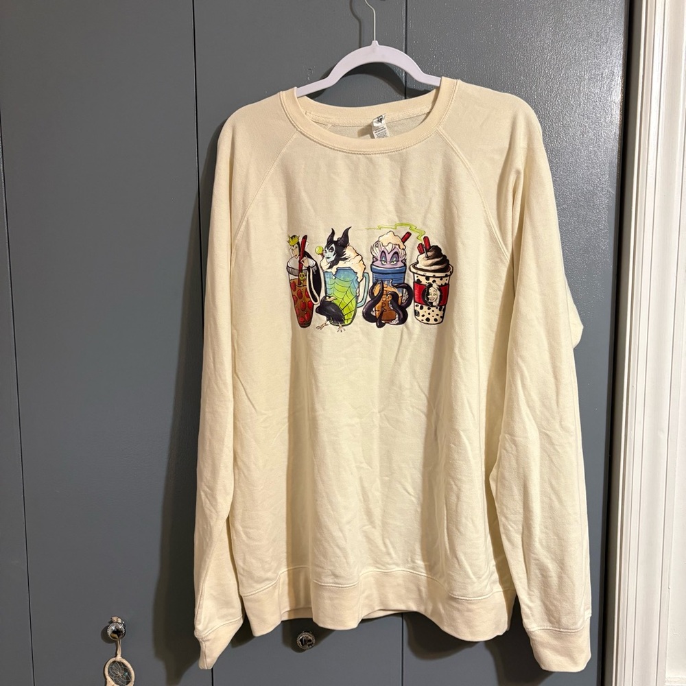 Disney 2X sweatshirt NWOT